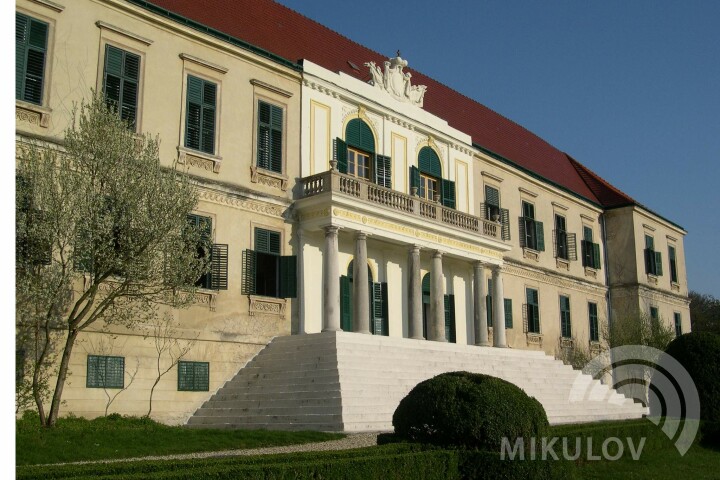 Přírodní zážitky a naučné stezky