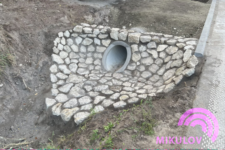 U mlýna