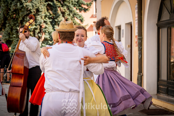 Festival Sousedé - Zarážení hory 2026