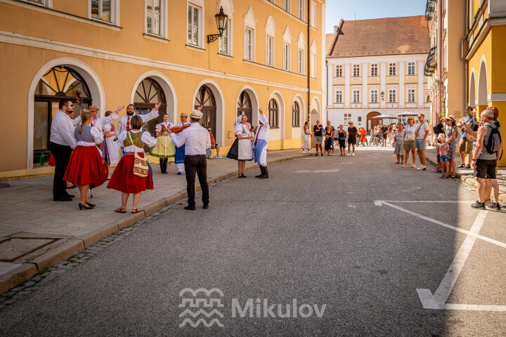 Festival Sousedé - Zarážení hory 2026