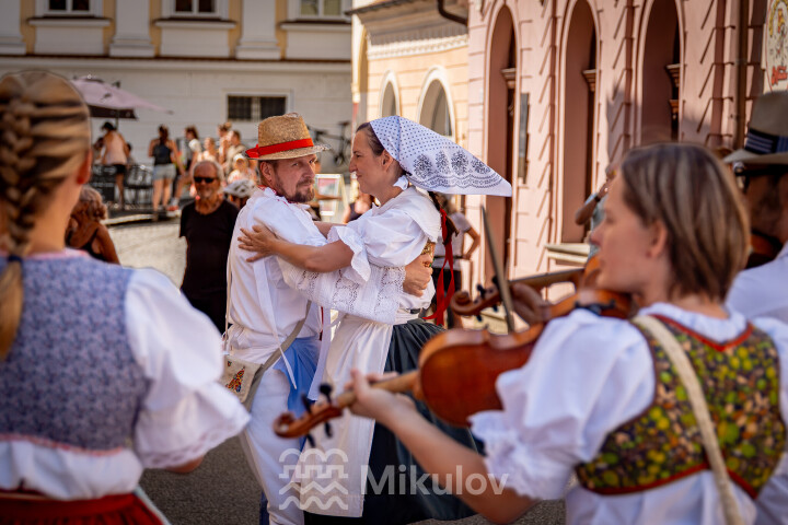 Festival Sousedé - Zarážení hory 2026