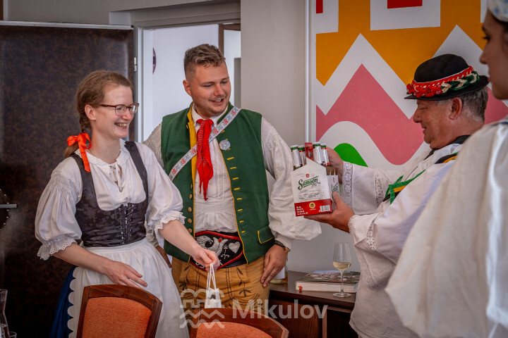 Festival Sousedé - Zarážení hory 2026