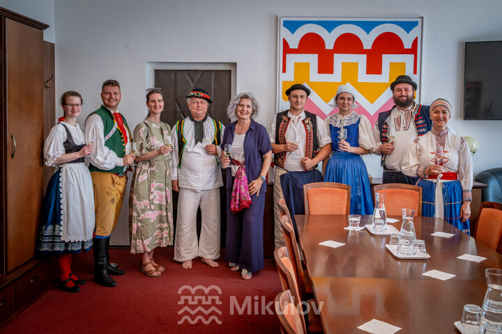 Festival Sousedé - Zarážení hory 2026