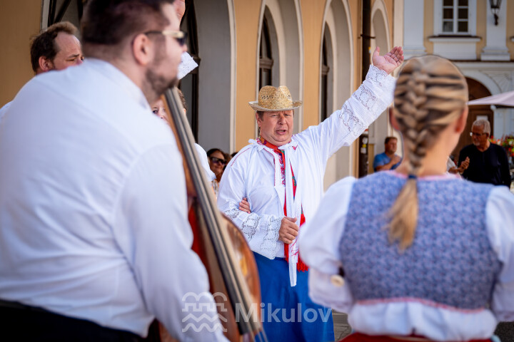 Festival Sousedé - Zarážení hory 2026