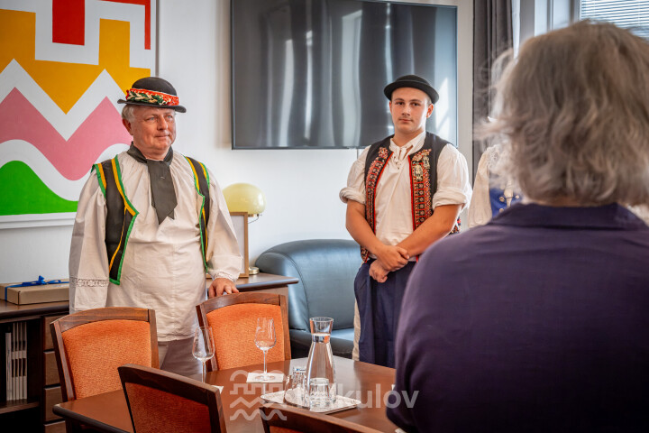 Festival Sousedé - Zarážení hory 2026