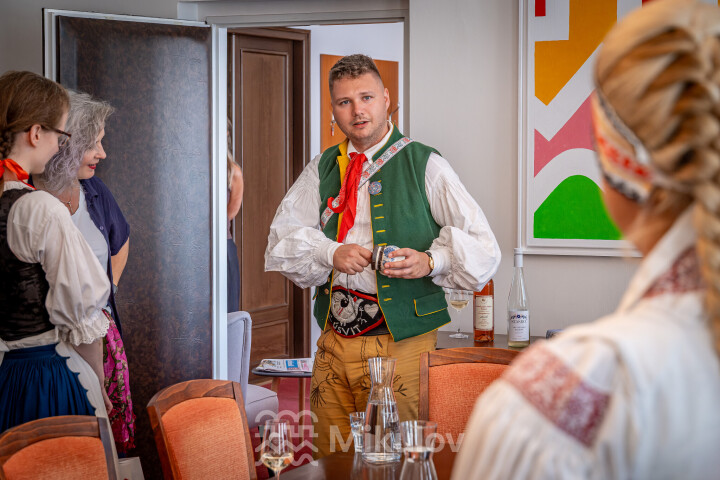 Festival Sousedé - Zarážení hory 2026