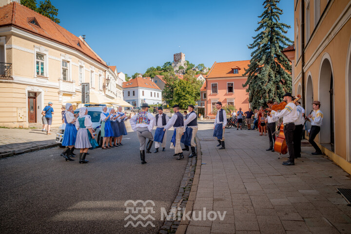 Festival Sousedé - Zarážení hory 2026