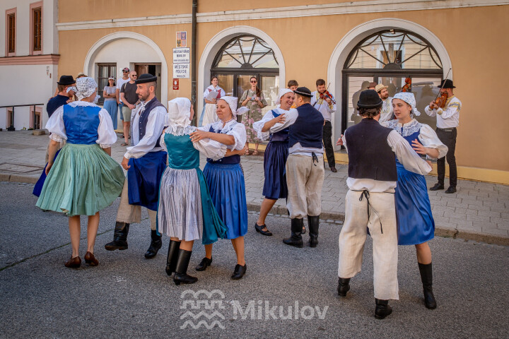 Festival Sousedé - Zarážení hory 2026