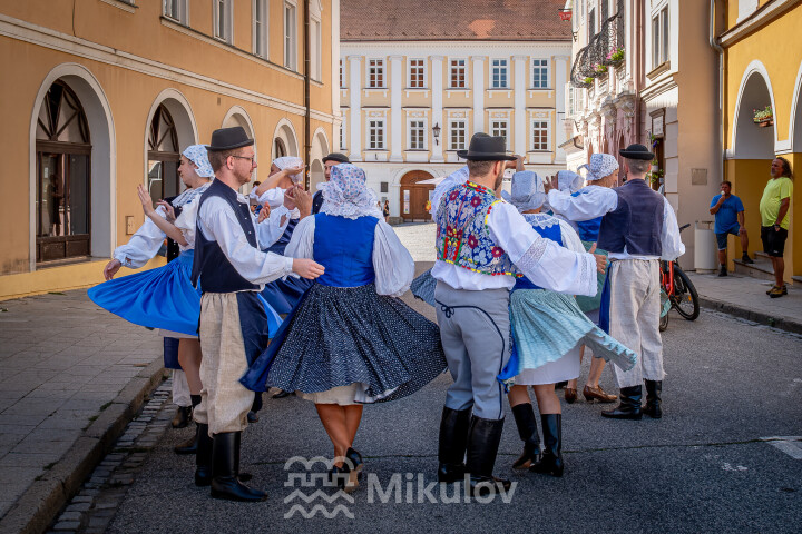 Festival Sousedé - Zarážení hory 2026