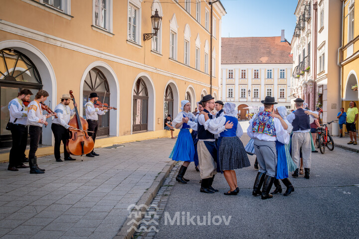Festival Sousedé - Zarážení hory 2026