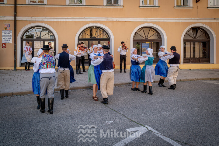 Festival Sousedé - Zarážení hory 2026