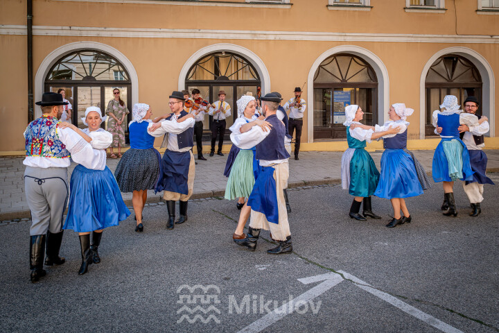 Festival Sousedé - Zarážení hory 2026