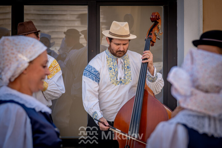 Festival Sousedé - Zarážení hory 2026