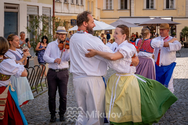 Festival Sousedé - Zarážení hory 2026
