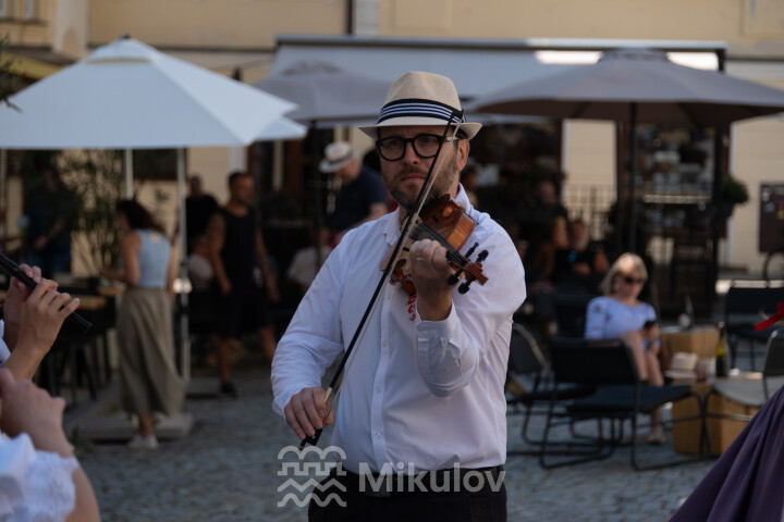 Festival Sousedé - Zarážení hory 2026