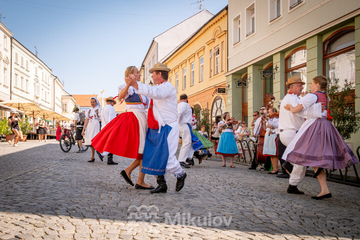 Festival Sousedé - Zarážení hory 2026