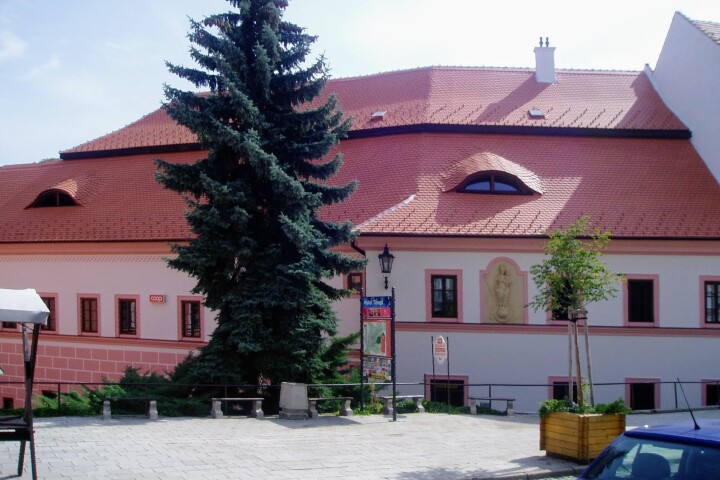 Kostelní náměstí 9, jeden z nejstarších domů v Mikulově