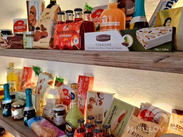 Amici Miei Mikulov - shop & wine