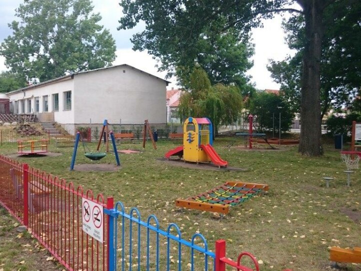 Children's playground - Amphitheater