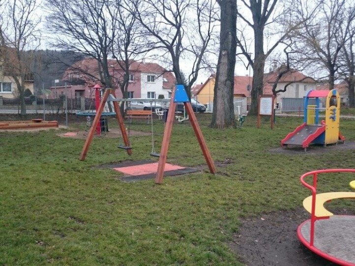 Kinderspielplatz - Amphitheater