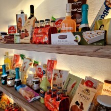 Amici Miei Mikulov - shop & wine