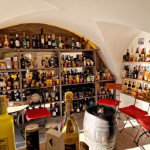 Amici Miei Mikulov - shop & wine