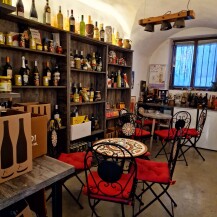 Amici Miei Mikulov - shop & wine