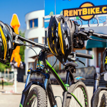 Bike & eBike Rental / půjčovna kol a elektrokol RentBike.cz