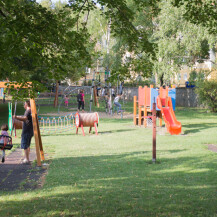 Kinderspielplatz - Nová