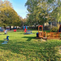 Kinderspielplatz - Nová