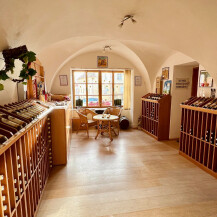 Wine shop - vinotéka