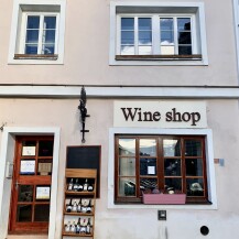 Wine shop - vinotéka