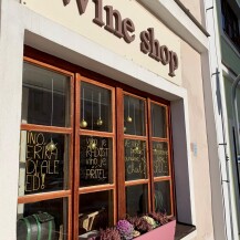 Wine shop - vinotéka