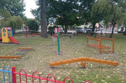 Children's playground - Amphitheater