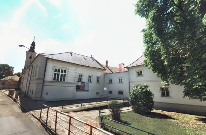 Gymnázium, SOŠ a SOU Mikulov