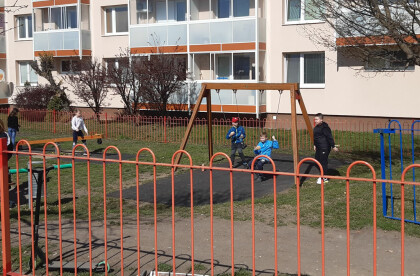 Kinderspielplatz bei Tesco