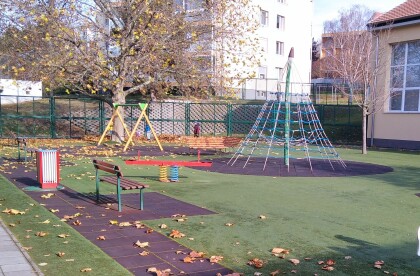 Kinderspielplatz - Hraničářů